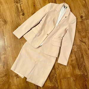 Nude express pencil skirt and suit